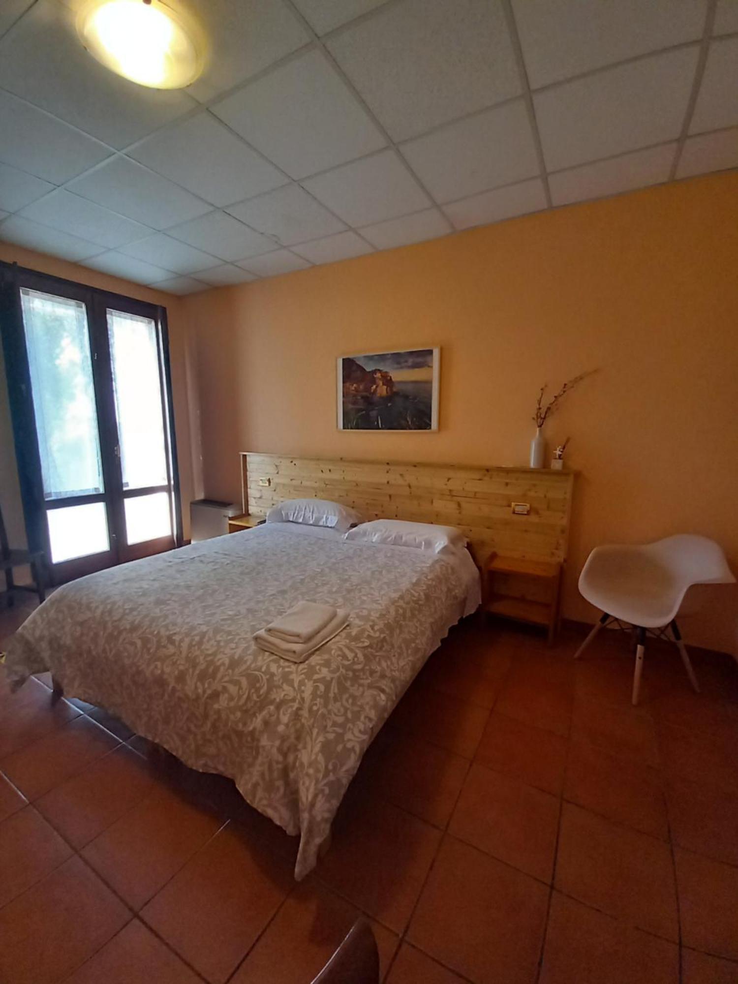 Agriturismo Boschi Reggiolo Buitenkant foto