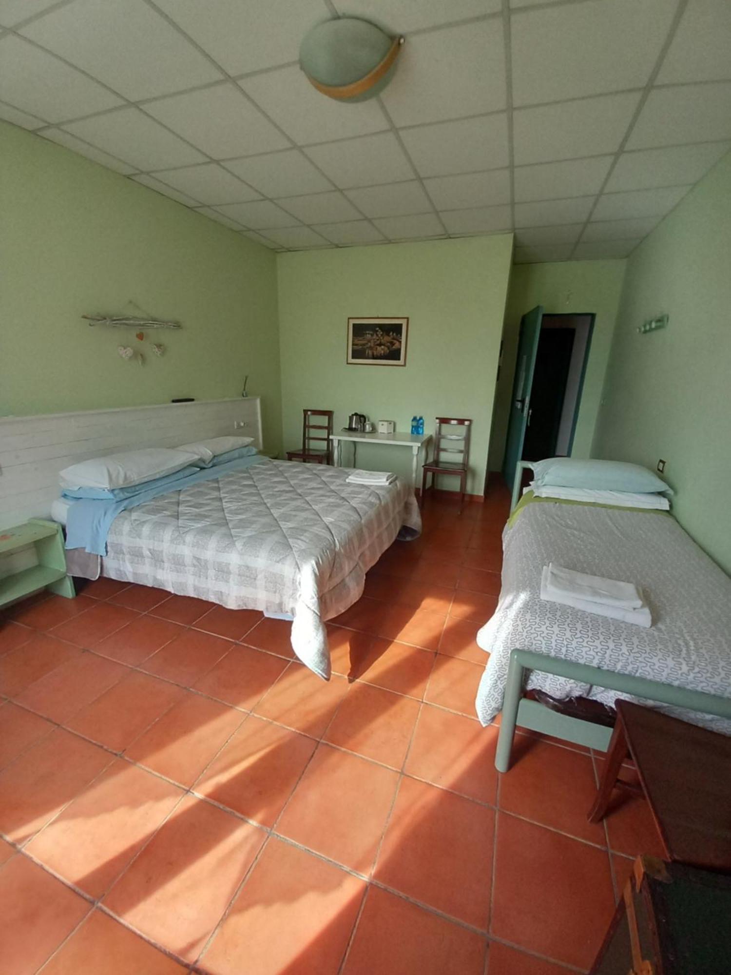 Agriturismo Boschi Reggiolo Buitenkant foto